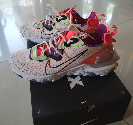"NIKE REACT VISION" ความ 'สบาย' ที่มาพร้อม 'สไตล์' อันโดดเด่น! ของใหม่ ชนช็อป ถูกกว่าเวบทางการ