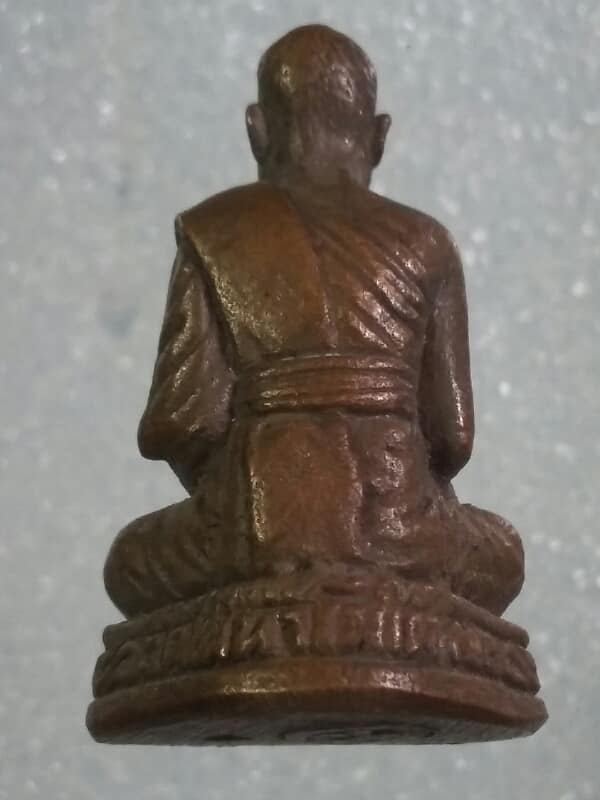 พระหล่ออุดกริ่ง หลวงพ่อนา ขันติโก วัดไผ่ท่าโพใต้ พิจิตร เคาะเดียวครับ