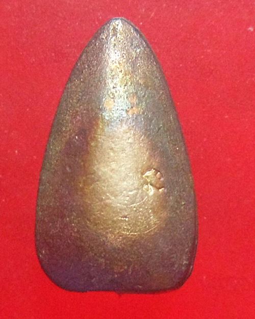 พระถ้ำเสือ รุ่นแรก 5มงคล เนื้อเงิน เทศบาลอู่ทองสร้าง จ. สุพรรณบุรี พ.ศ. 2543 