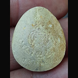 พระปิดตา พิมพ์เล็ก ฝังตะกรุดเงิน หลวงพ่อแพ