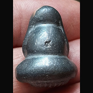 พระปิดตา ตอกเลข ๔ ไม่ทราบที่