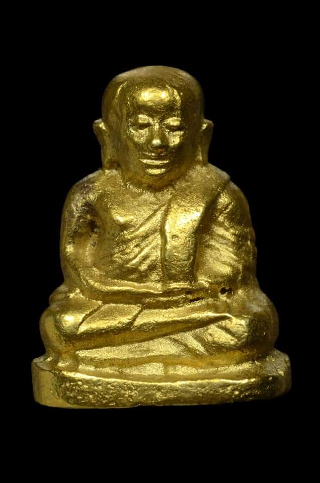 รูปหล่อหลวงพ่อเงิน รุ่นช้างคู่ ปี2526