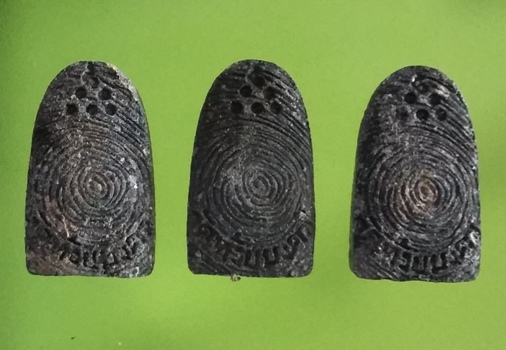 พระของขวัญ หลวงพ่อทวด วัดห้วยมงคล จ.ประจวบคีรีขันธ์ จำนวน 3 องค์ สวยเดิม #2