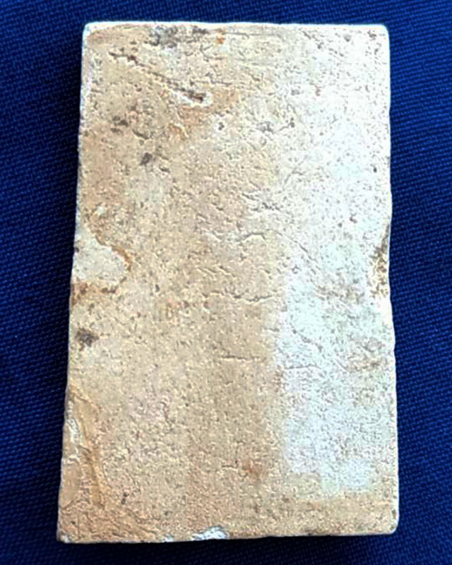 3.สมเด็จหลวงปู่ลำภู วัดใหม่อมตรส พิมพ์สังฆาฏิ ลงกรุตุ่มน้ำมนต์ ยุคต้น ปี 2502