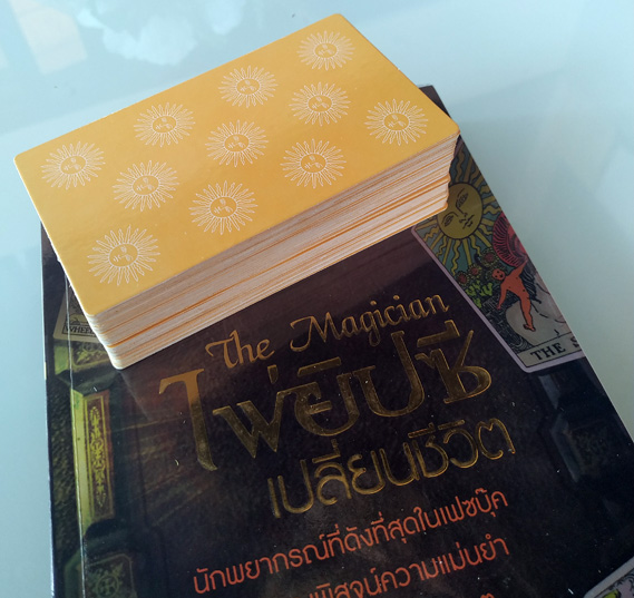 หนังสือ The Magician ฉบับตีพิมพ์ครั้งแรก ไพ่ยิปซีเปลี่ยนชีวิต หายากมาก + ไพ่ครบชุด 78 ใบ ใหม่เอี่ยม