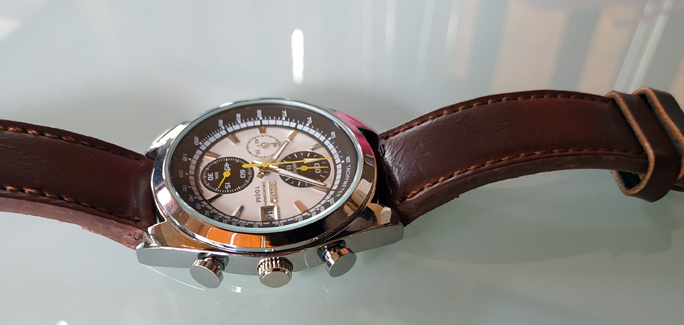 นาฬิกา SEIKO โครโนกราฟ หน้าขาวดำ เข็มเหลือง สภาพสวย