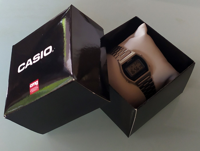 นาฬิกาดิจิตอล CASIO สายสแตนเลส ILLUMINATOR ของแท้ พร้อมกล่อง cmg ประหยัดไปเกือบสองพันนะ