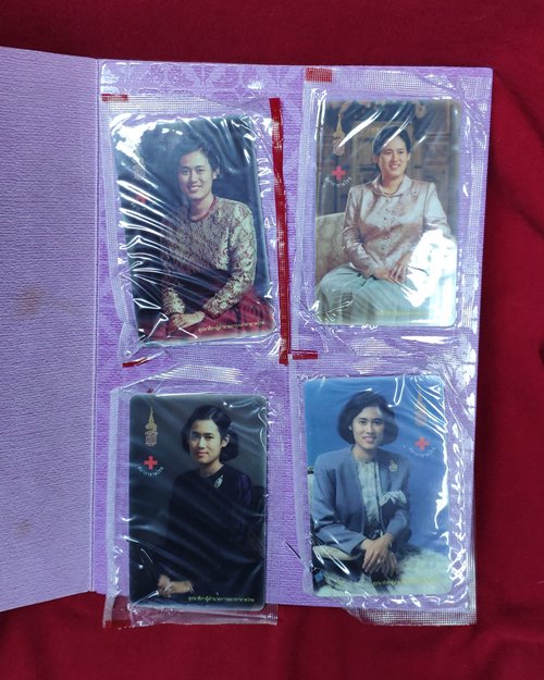 ชุดบัตรโทรศัพท์ TOT Pin Phone 108 สมเด็จพระเทพฯ ที่ระลึกงานกาชาดประจำปี 2542