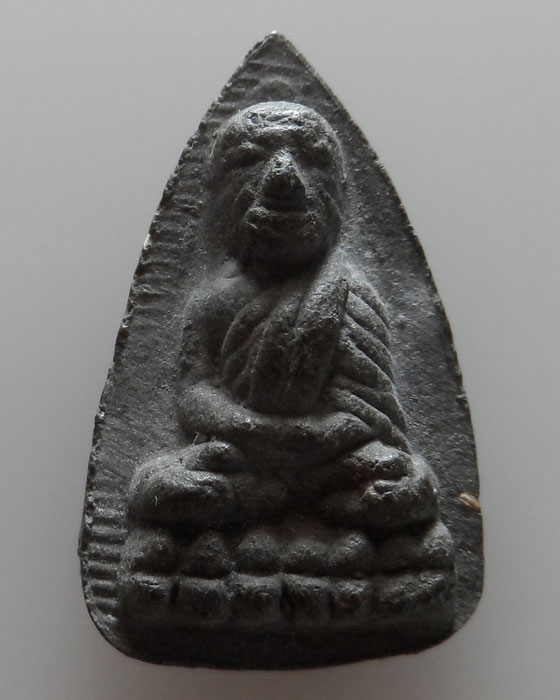 (350฿) หลวงปู่ทวด หลวงปู่บุดดา ถาวโร วัดกลางชูศรีเจริญสุข จ.สิงห์บุรี