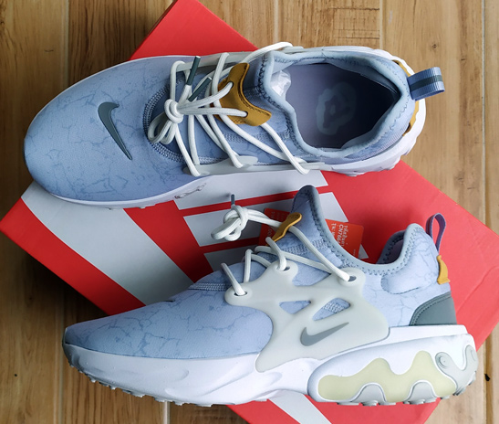 ของใหม่ ป้ายห้อย ในช็อป 5,000.- NIKE REACT PRESTO ของแท้ ดีไซน์สุดสวย พื้นนุ่ม