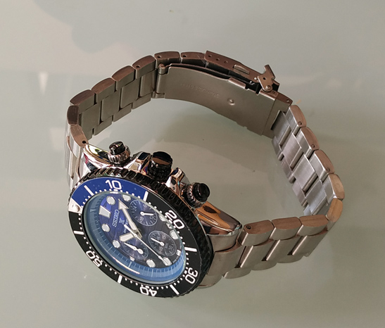 นาฬิกา SEIKO โครโนกราฟ หน้าปัดฟ้า ขอบน้ำเงิน-ดำ Man size