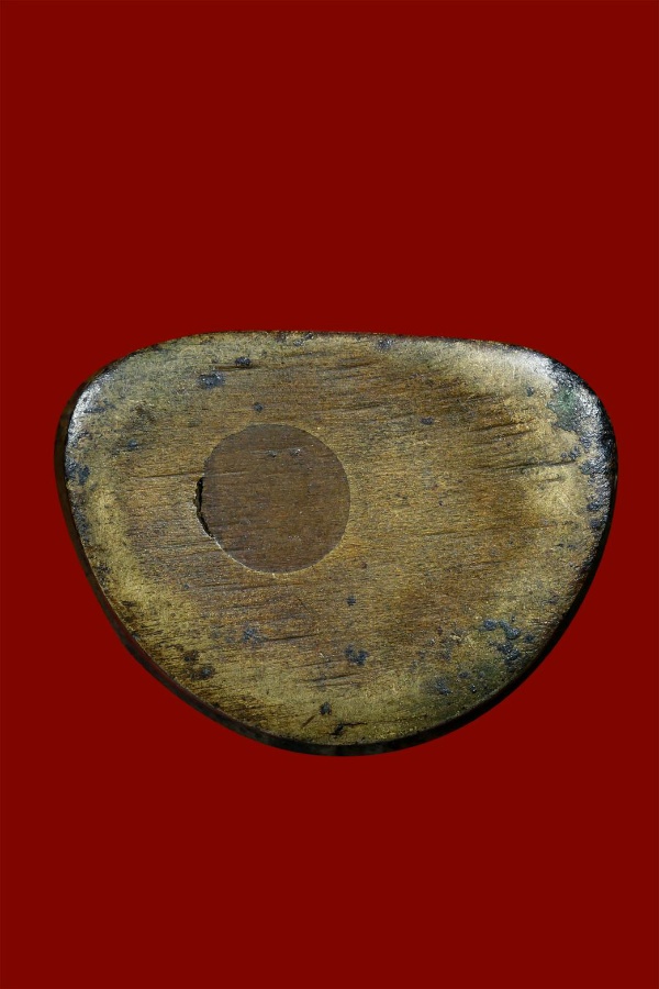 พระสังกัจจายน์มหาลาภ หลวงพ่อขอม วัดไผ่โรงวัว รุ่นแรก ปี 2498 อุดกริ่งใต้ฐาน