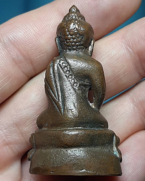พระกริ่งใหญ่ เก่าไม่ทราบที่