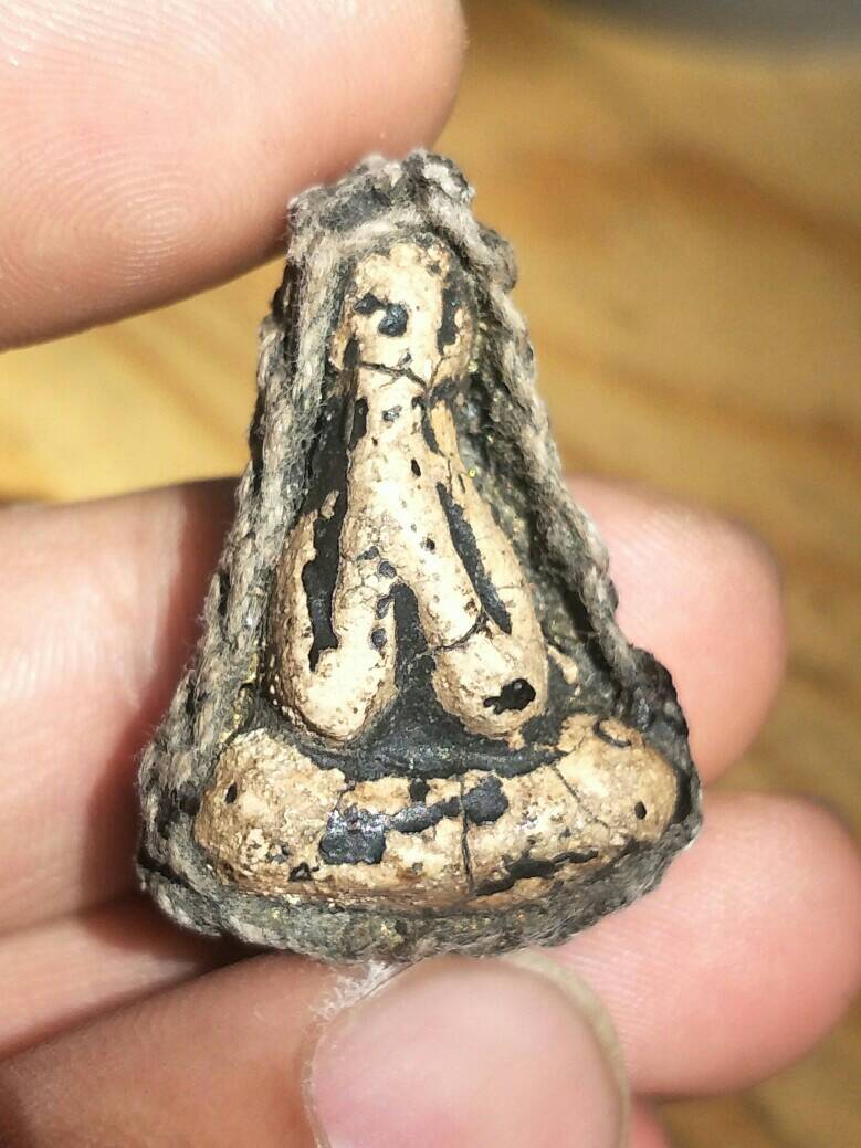 พระปิดตา หลวงปู่ยิ้มวัดหนองบัว จ.กาญจนบุรี