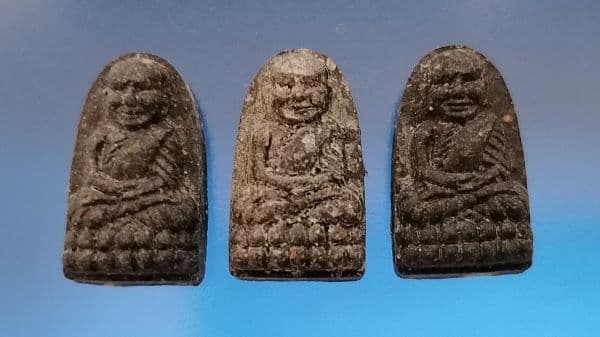 พระของขวัญ หลวงพ่อทวด วัดห้วยมงคล จ.ประจวบคีรีขันธ์ จำนวน 3 องค์ สวยเดิม #1