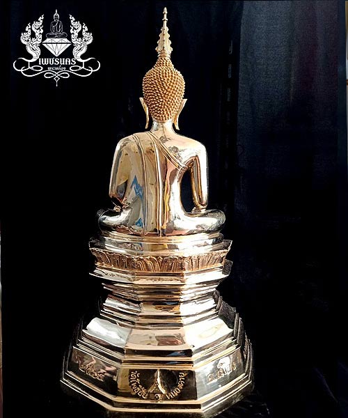 พระบูชาหลวงพ่อพระใส รุ่นแผ่บารมี สร้างปี2564 หน้าตัก 9 นิ้ว