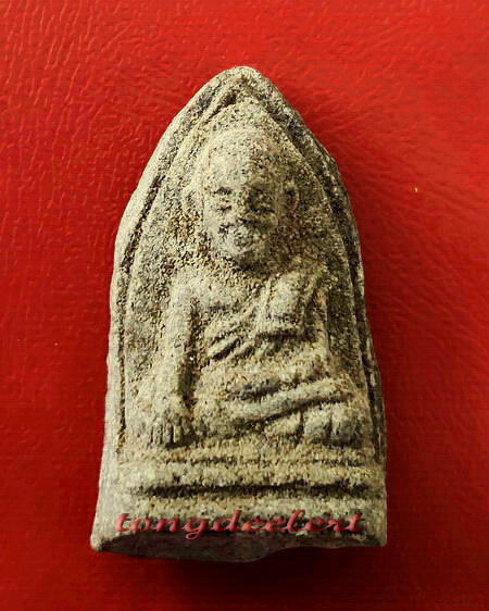 พระหลวงพ่อทวดนวล วัดตุยง จ.ปัตตานี รุ่นแรก ปี 2507 เนื้อว่าน สวยมากค่ะ