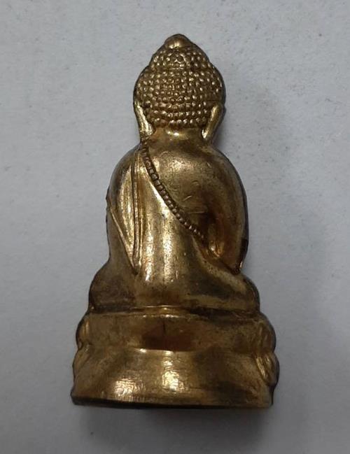 พระกริ่ง เชียงตุง 1 วัดสุทัศน์เทพวราราม กรุงเทพ