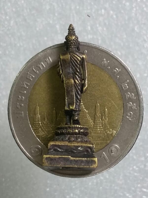 รูปหล่อพระพุทธมหามงคล เคาะเดียวครับ