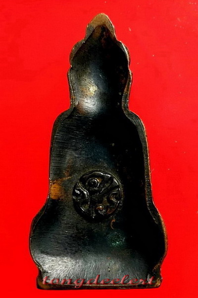 พระหูยาน ปืนแตก จ.ป.ร. รุ่น 100 ปี วัดราชบพิธ ปี 2513 สวยมากค่ะ