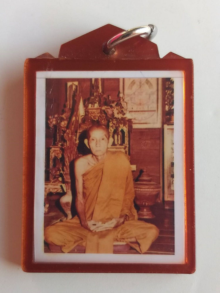 ภาพถ่ายหลวงพ่อกวย วัดโฆสิตาราม จ.ชัยนาท ปี59