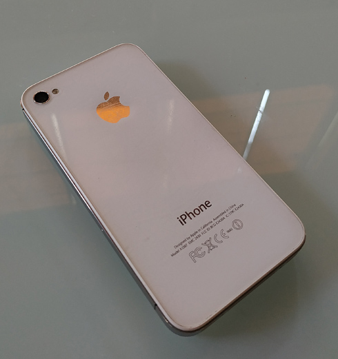 iPhone4s 16GB ศูนย์ไทย โมเดลTH ไม่ติดล็อด รีเซ็ทได้ สภาพนางฟ้า เอาไปใช้เป็นแอปเป๋าตังก็ได้
