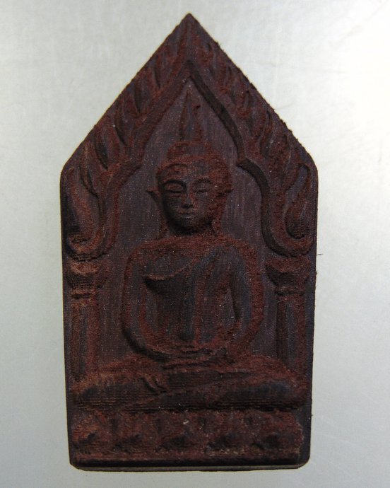 ขุนแผน แสนรวยทรัพย์ หลวงปู่แสน วัดตลาดเกรียบ จ อยุธยา  เนื้อไม้