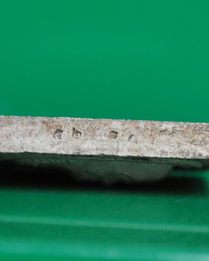 เหรียญหล่อเนื้อเงิน หลวงพ่อคูณ รุ่น คูณบารมีกูให้สร้าง 