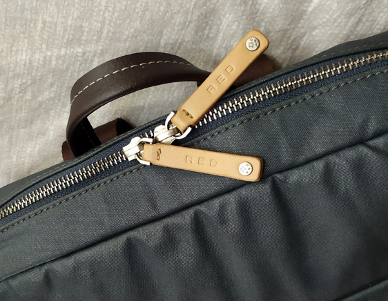 เป้ SAMSONITE RED ของแท้ ราคาเป็นหมื่น BRILLO Dark Blue ดีไซน์สวยทั้งด้านนอกและด้านใน