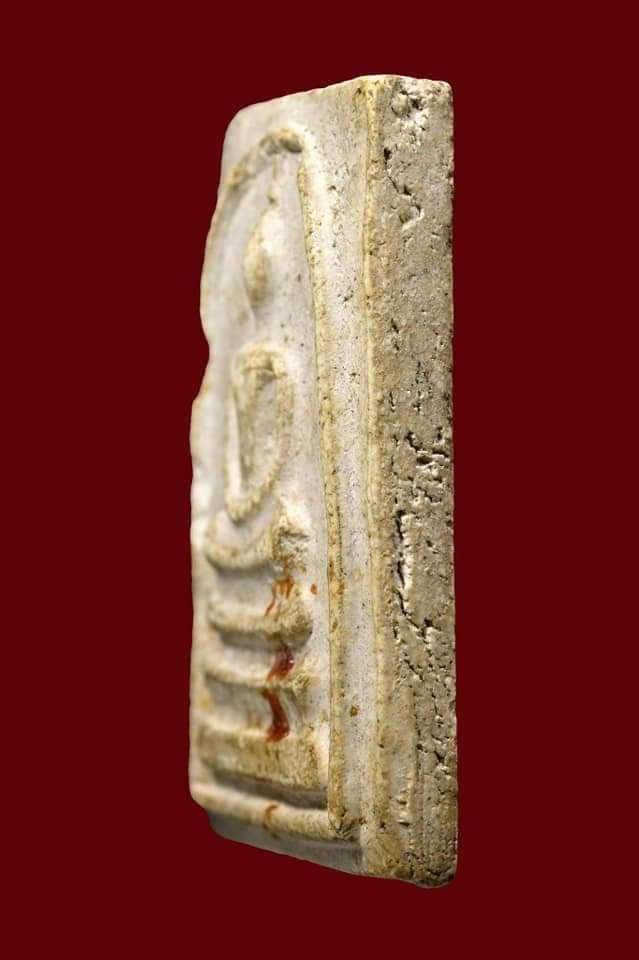 สมเด็จหลวงปู่หิน เกศเอียง นิยม