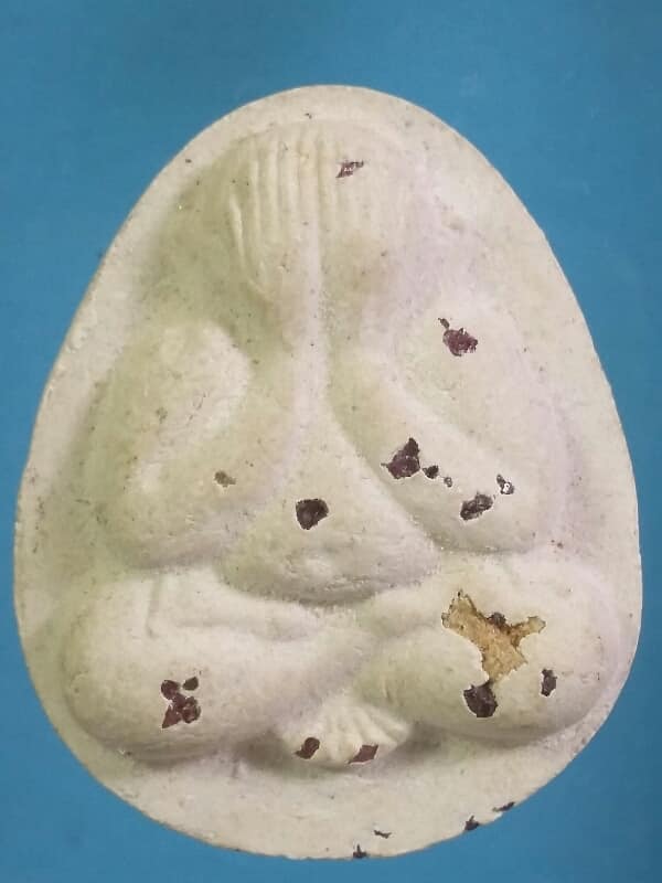 พระปิดตาฝังพลอยเสก กูให้ลาภหลวงพ่อคูณ สร้างศาลาการเปรียญวัดบ้านบุ จักราช นครราชสีมา   เคาะเดียวครับ