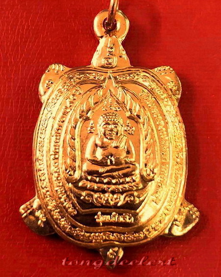 เหรียญพญาเต่าเรือน หลวงปู่หลิว รุ่นเจ้าสัว ปี 2538 เนื้อทองแดง บล็อค จ.ขีด สวยมากพร้อมกล่องเดิมค่ะ