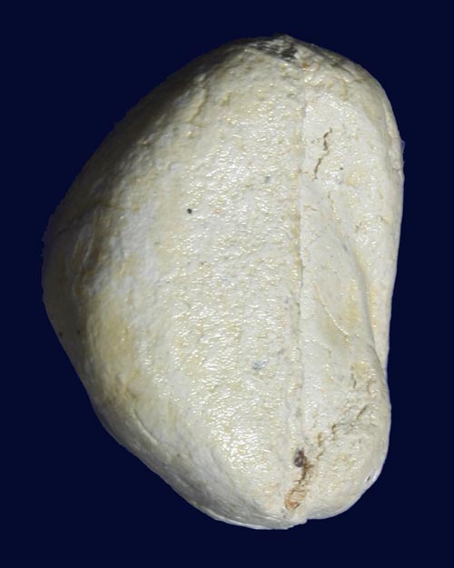 รุ่น 3 พระปิดตาแบบลอยองค์นั่งขัดสมาธิเพชร