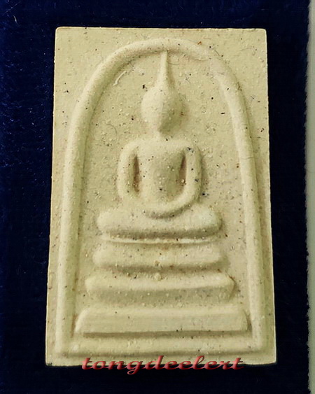 พระสมเด็จยันต์ห้า รุ่นเมตตามหาลาภ หลวงปู่หลิว วัดไร่แตงทอง ปี 2539 สวยมากค่ะ