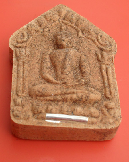 พระขุนแผนเนื้อผงขมิ้นเสก ตะกรุดเงิน เลื่อนสมณศักดิ์ หลวงพ่อคง วัดกลางบางแก้ว พร้อมกล่องเดิม