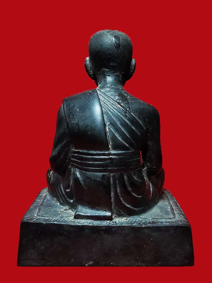 พระบูชาหลวงปู่ทวด วัดช้างให้ ปี 2540 ขนาดหน้าตัก 3 นิ้ว อาจารย์นอง วัดทรายขาว ร่วมปลุกเสก