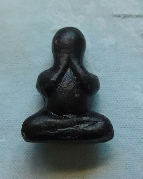 พระปิดตาหลวงปู่เอี่ยม 