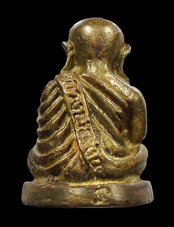 30บาท....รูปหล่อ หลวงพ่อเงิน...573