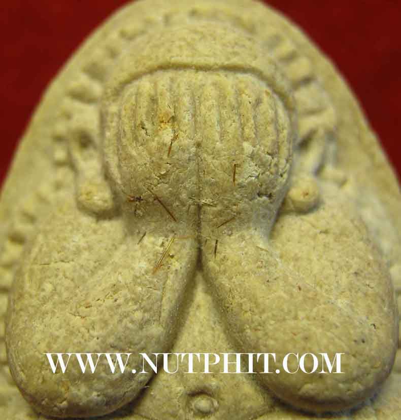 พระปิดตาฝัง พลอยแท้ โรยเกษา หลวงปู่ม่น วัดเนินตามาก ชลบุรี*175