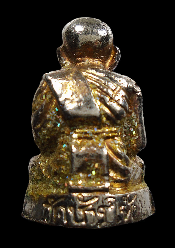 30บาท....รูปหล่อ หลวงปู่ทวด...764