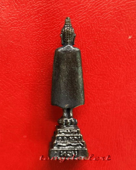 รูปหล่อหลวงพ่อวัดบ้านแหลม หลวงปู่หลิว ปี 2539 ขนาดห้อยคอ พิมพ์เล็ก หายาก สวยมากค่ะ