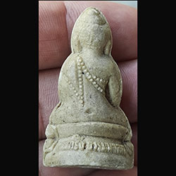 พระกริ่งธรรมมงคล เนื้อผง ไม่ทราบที่ (มีกริ่งดัง)