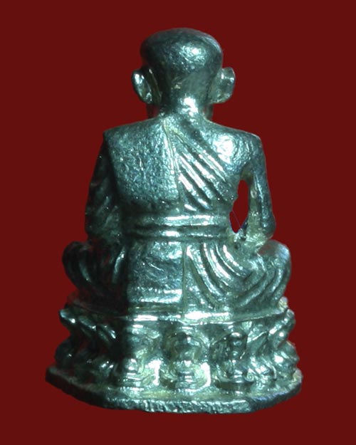 รูปเหมือนลอยองค์ หลวงปู่ทวด อ.นอง ปลุกเสก เนื้อเงิน พิมพ์หัวไม้ขีดแขนทะลุ 2535