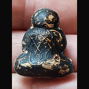 พระปิดตา เนื้อผง ไม่ทราบที่