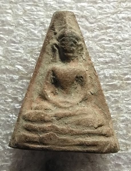 พระอู่ทอง ออกศึกปี10สวยๆครับ