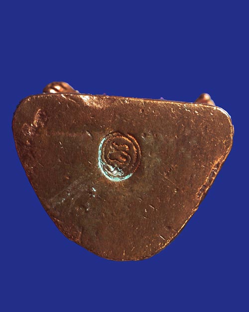 รูปหล่อลอยองค์รุ่นแรก พ่อท่านเอื้อม กตปุญโญ วัดบางเนียน