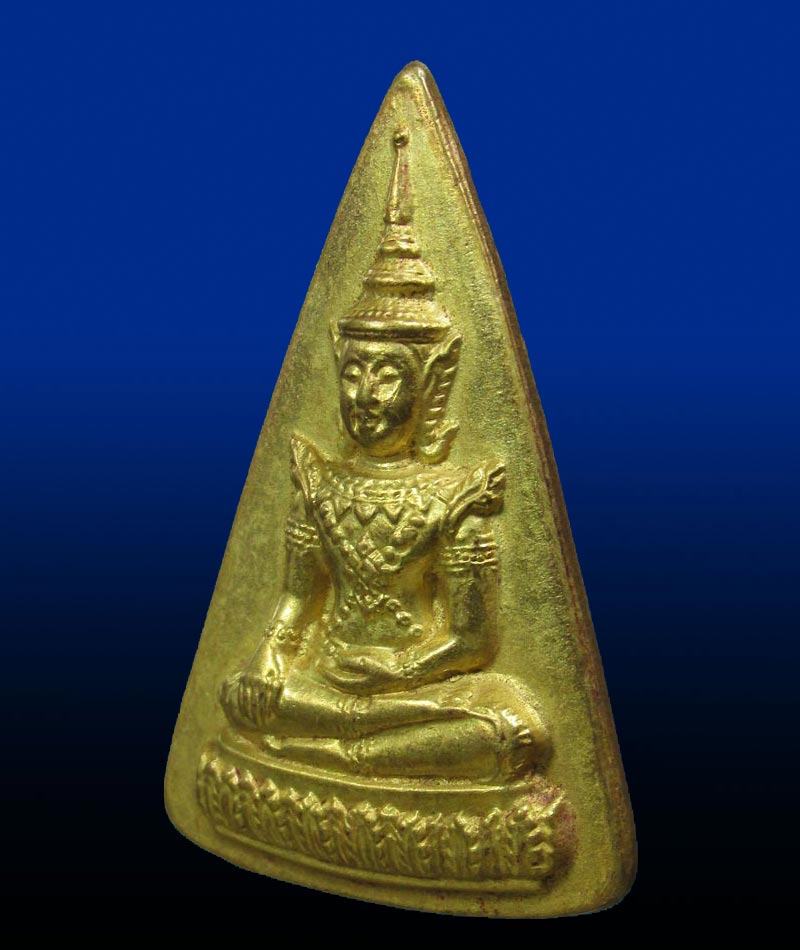 พระประธานวัดทุ่งเศรษฐี รุ่นเสาร์ห้าเงินมาห้าพันล้าน หลวงปู่หมุน ร่วมพิธีปลุกเสก ปี 2543