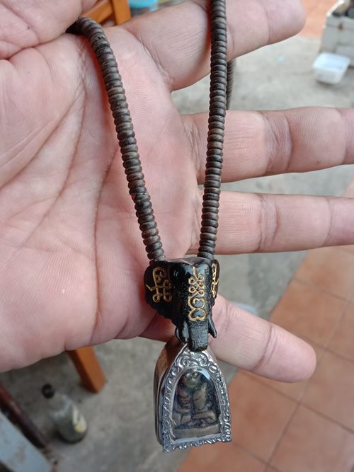 หลวงพ่อเงิน วัดบางคลาน พร้อมสร้อย