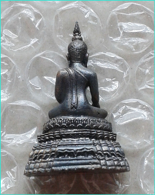 ..พระมงคลบพิตร อยุธยา พระรูปหล่อ พิมพ์ลอยองค์ฐานสูง เนื้อทองแดง อุดกริ่ง..