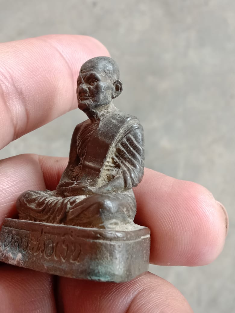 หลวงพ่อเงิน วัดบางคลาน หน้าตัก 1.5นิ้ว